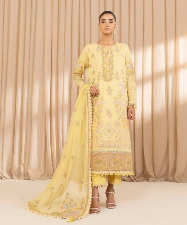 3 Piece - Embroidered Lawn Suit