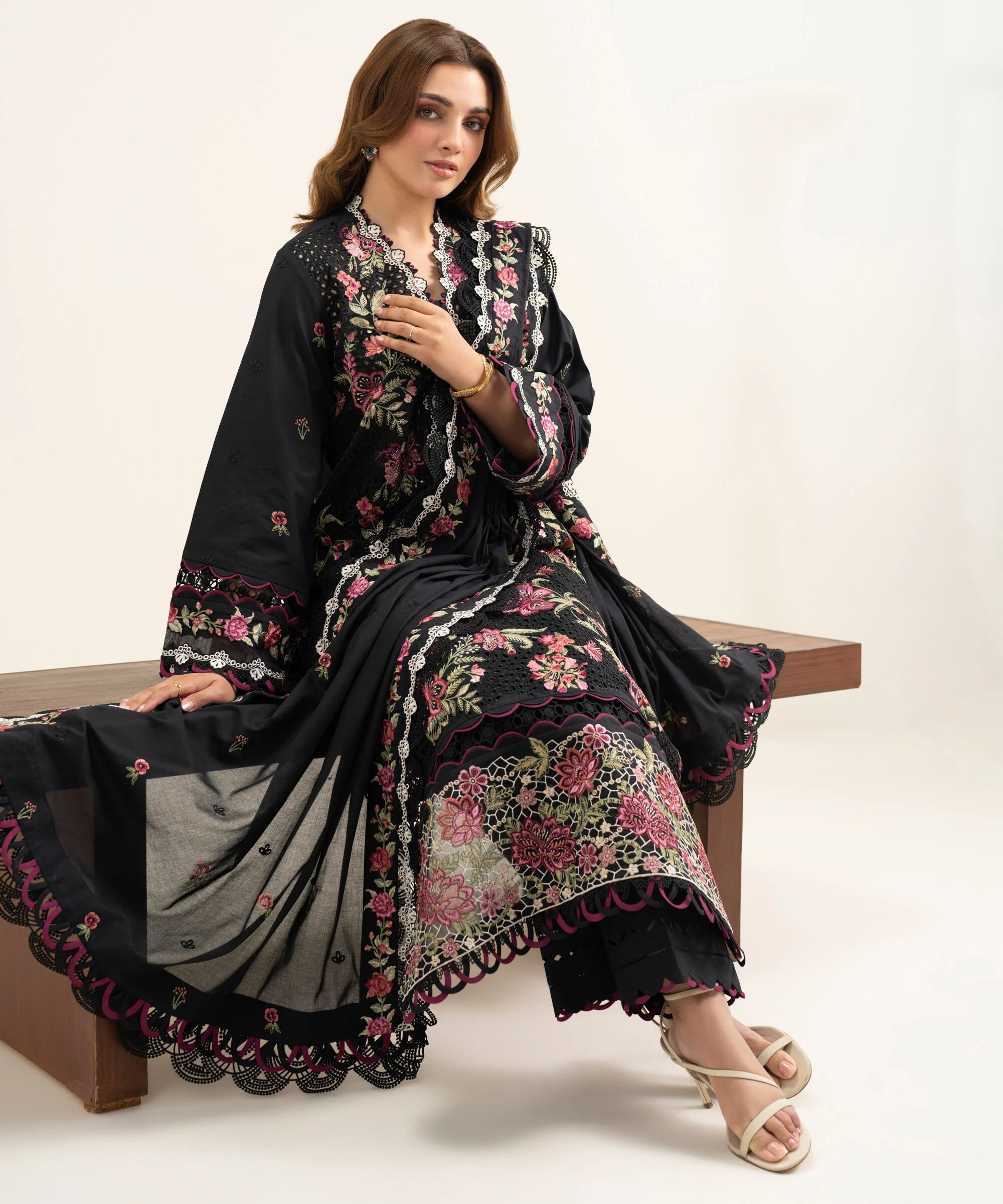 3 Piece - Embroidered Lawn Suit